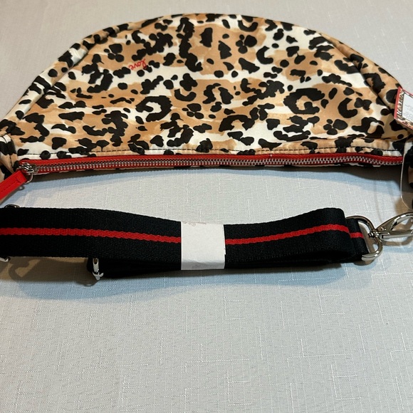 Brighton Spotted Love Swing Bag - Love Brighton Tag - Leopard Print - NWT - Picture 9 of 16
